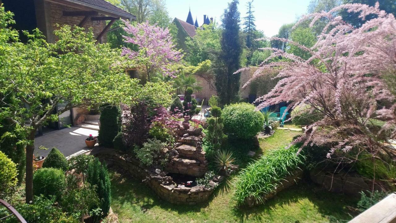 Les Jardins Art-Conscience Villa Etrigny Bagian luar foto